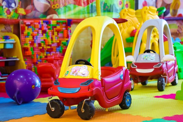 عکس های خانه بازی و شهربازی ایران پارک عکس های خانه بازی و شهربازی ایران پارک