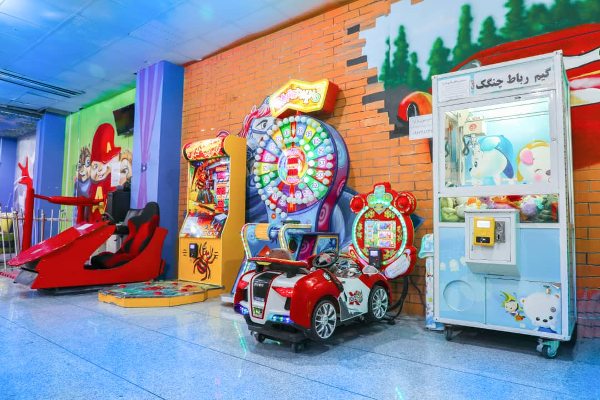 عکس های خانه بازی و شهربازی ایران پارک عکس های خانه بازی و شهربازی ایران پارک