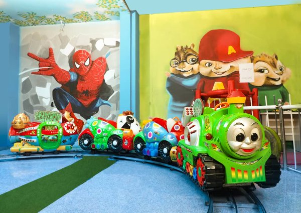 عکس های خانه بازی و شهربازی ایران پارک عکس های خانه بازی و شهربازی ایران پارک