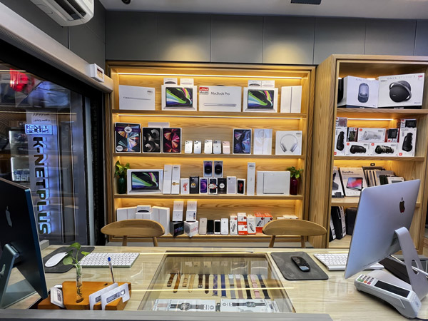 عکس های فروشگاه اپل شیراز عکس های فروشگاه اپل شیراز