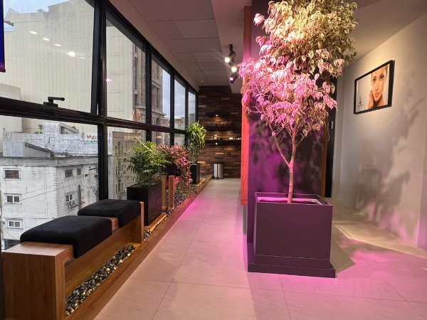 عکس های کلینیک زیبایی کاژه عکس های کلینیک زیبایی کاژه